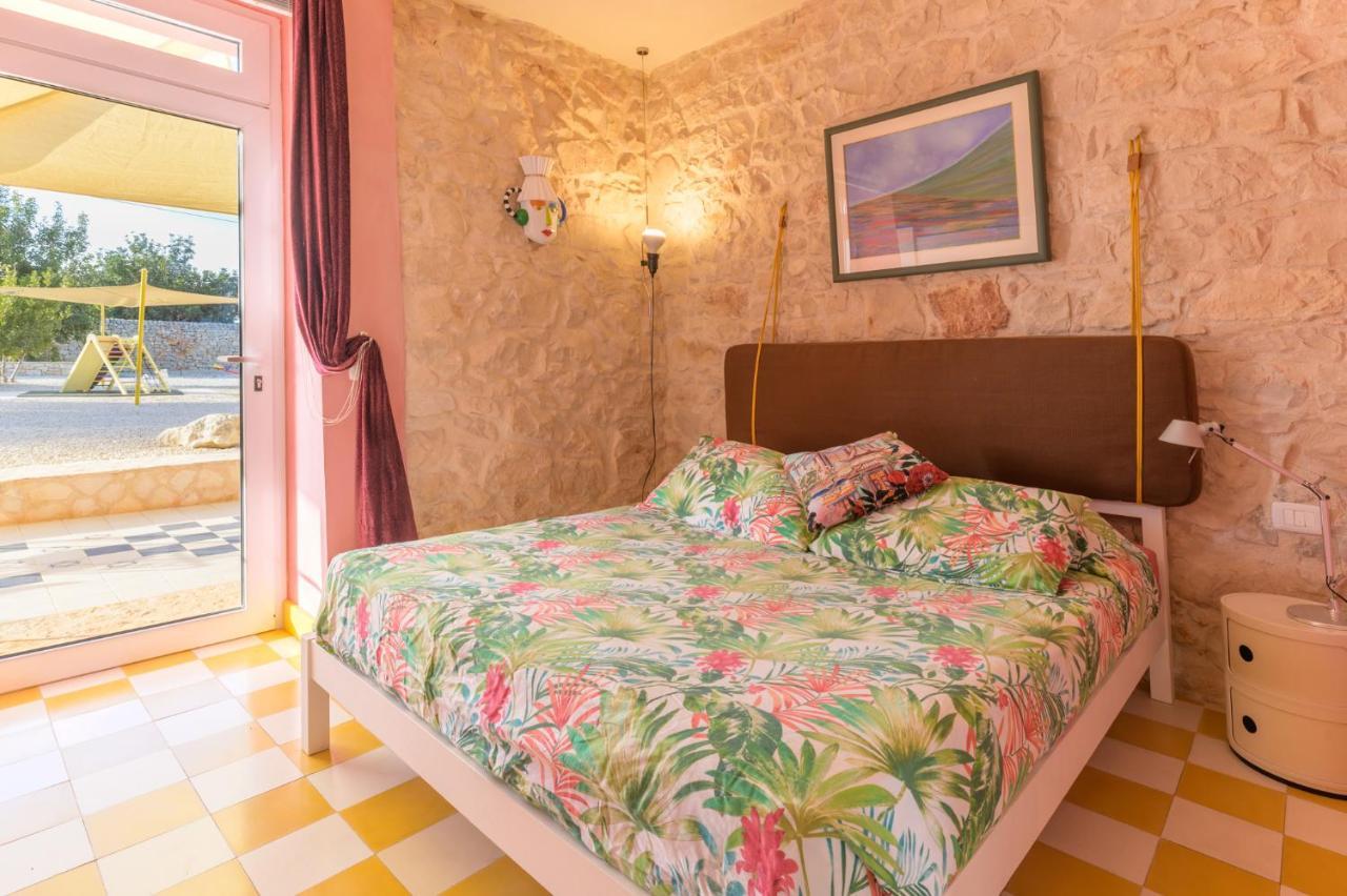Casa Farlisa - Masseria con piscina Scicli Esterno foto