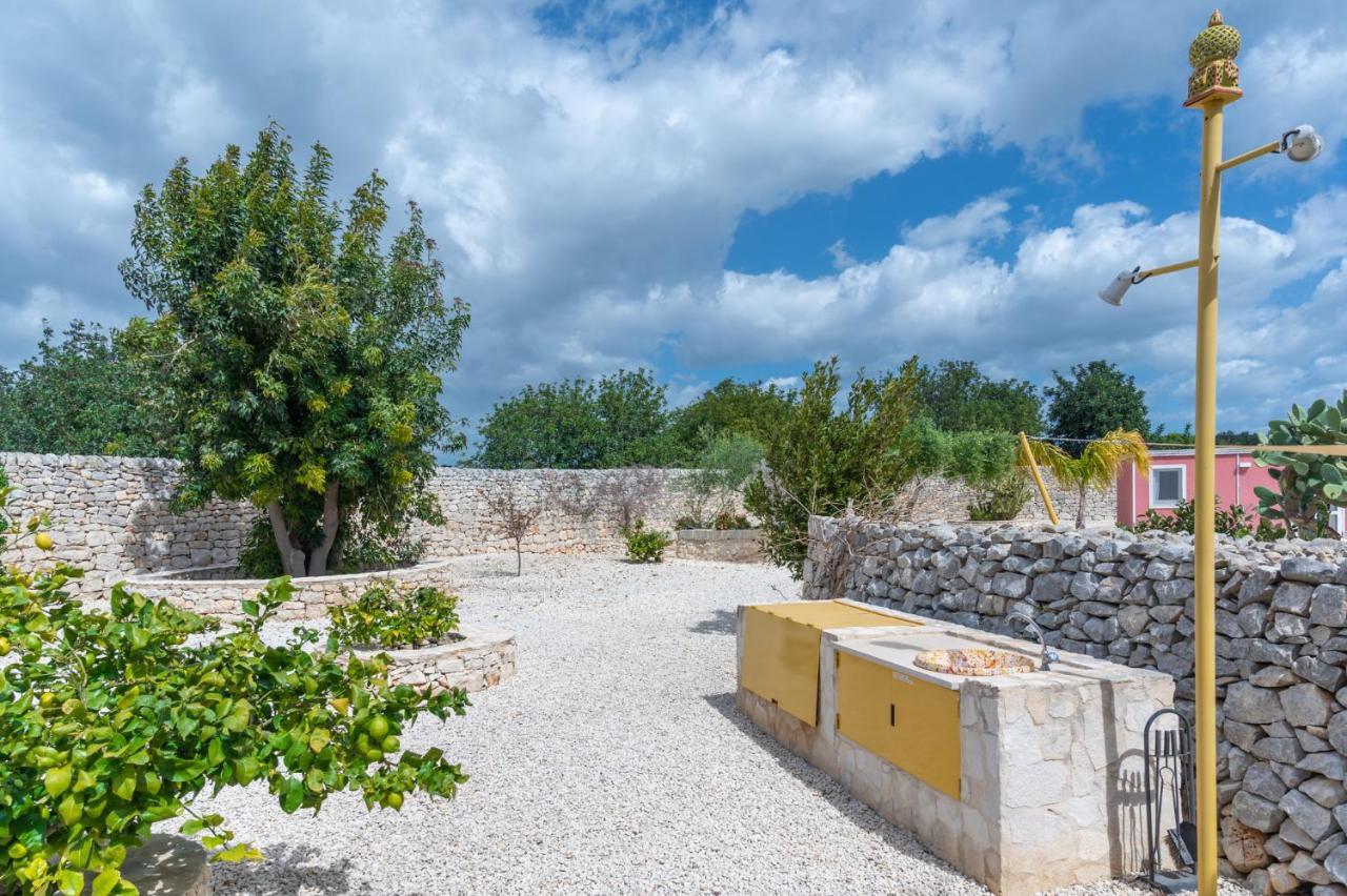 Casa Farlisa - Masseria con piscina Scicli Esterno foto