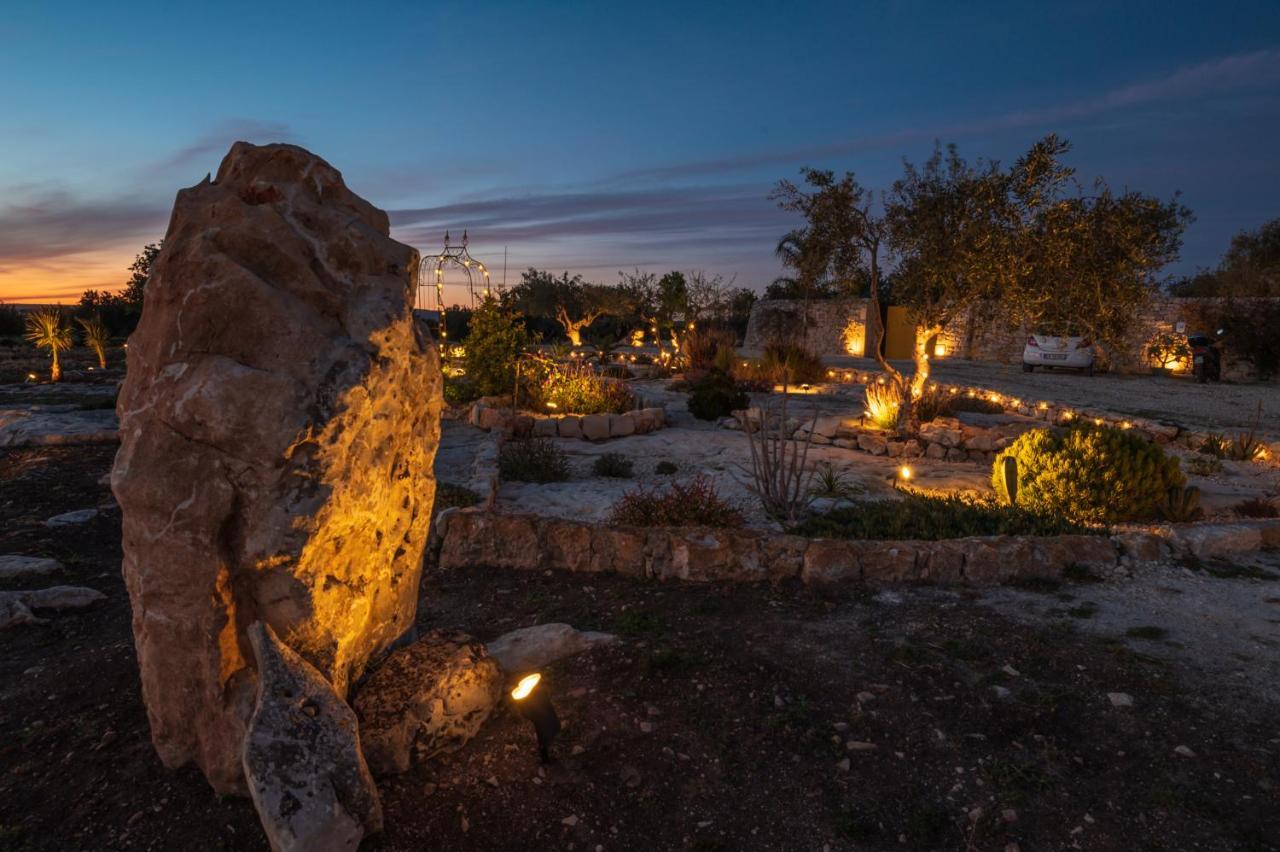Casa Farlisa - Masseria con piscina Scicli Esterno foto