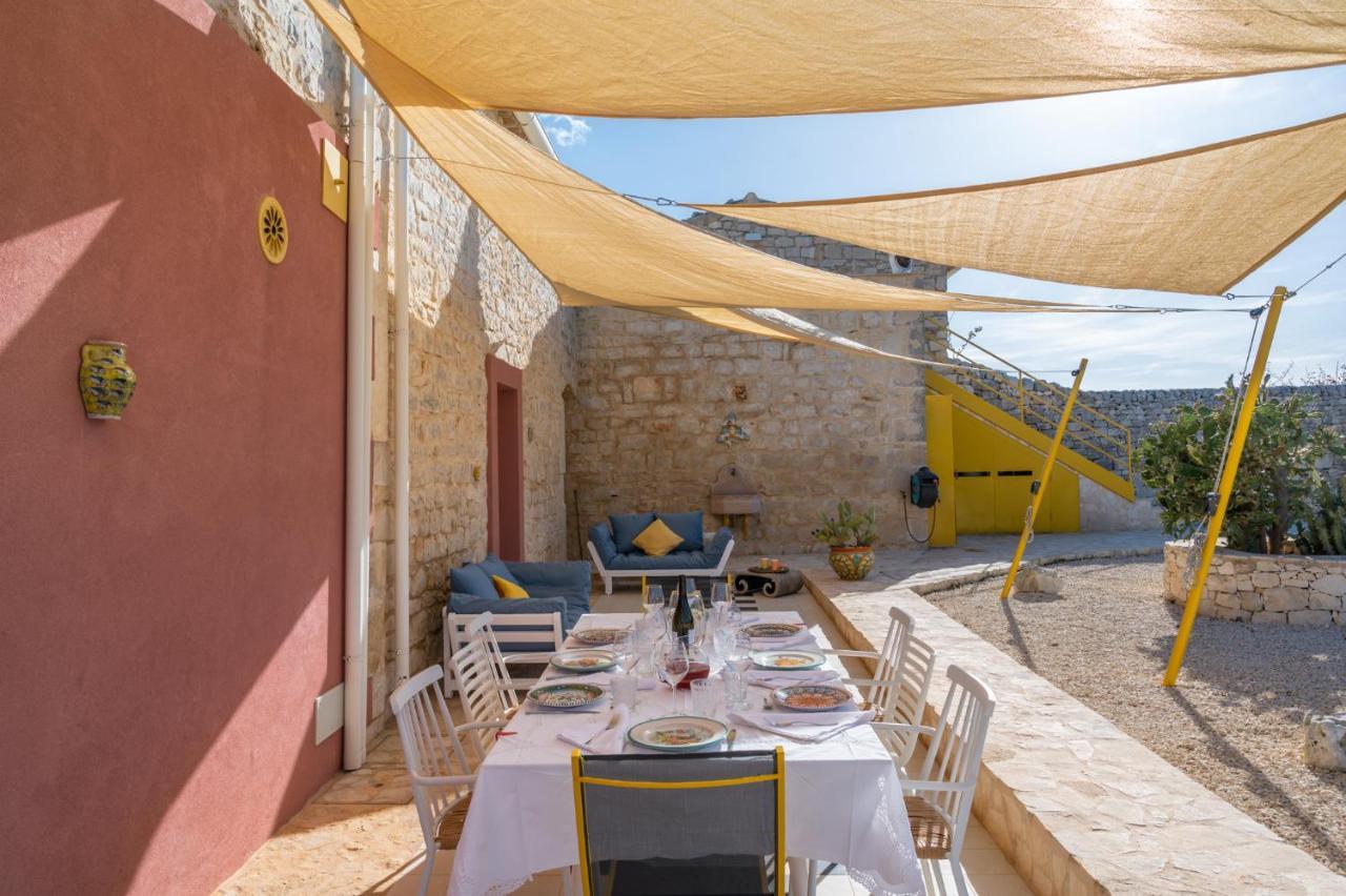 Casa Farlisa - Masseria con piscina Scicli Esterno foto